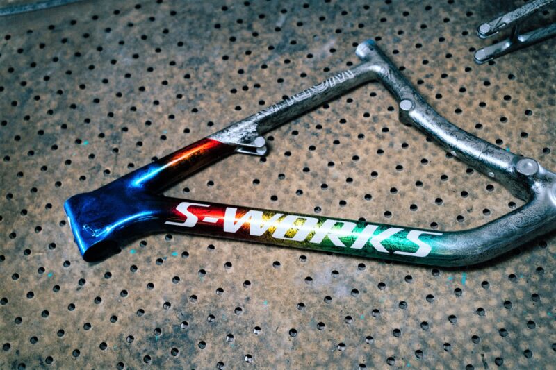 【限定1台】S-WORKS EPIC 世界選手権優勝記念フレームセット発売！